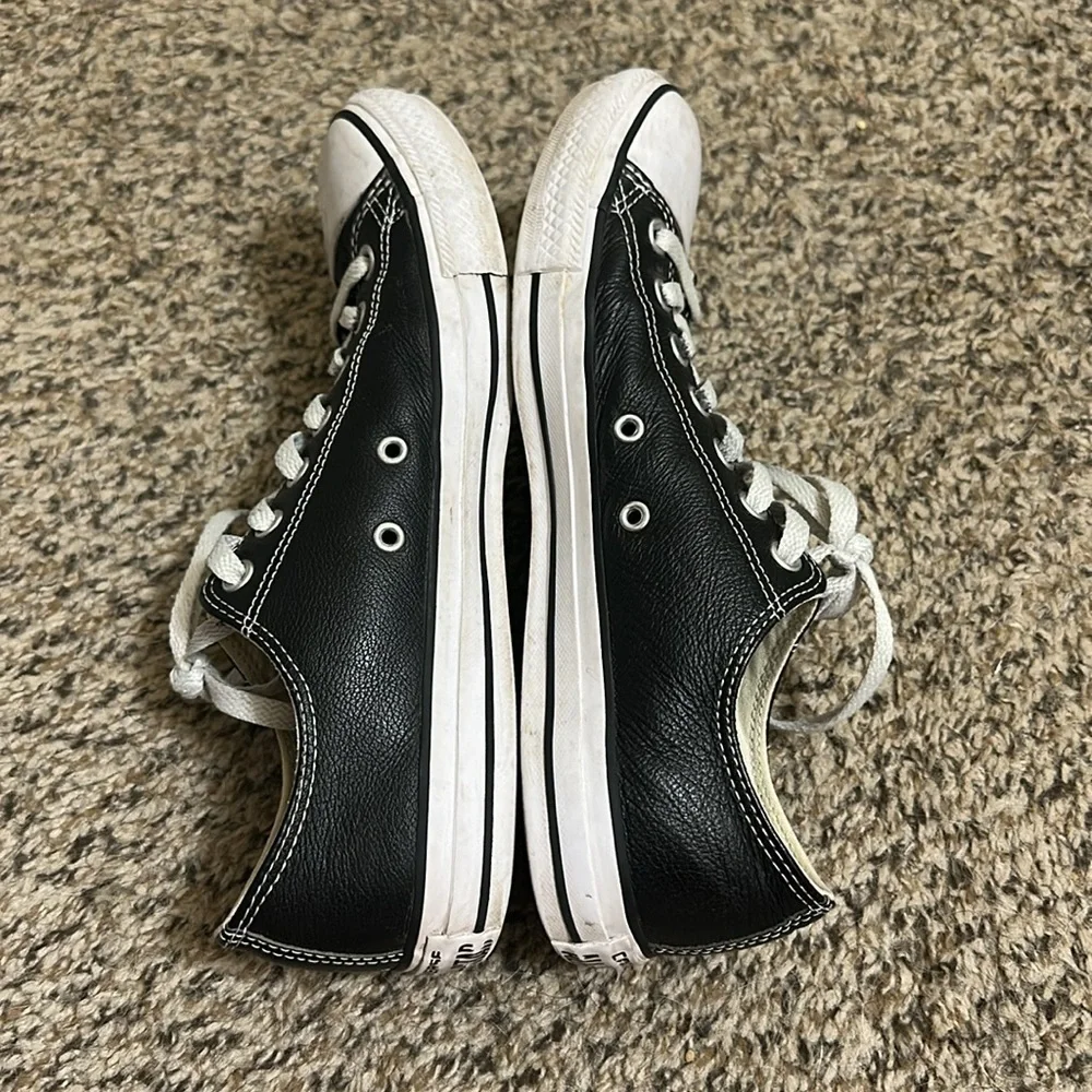 EUC Converse All Stars Unisex Black and White Sneakers - Picture 3 of 7